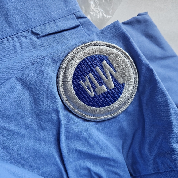 21x36-37 button up uniform shit - Picture 2 of 9